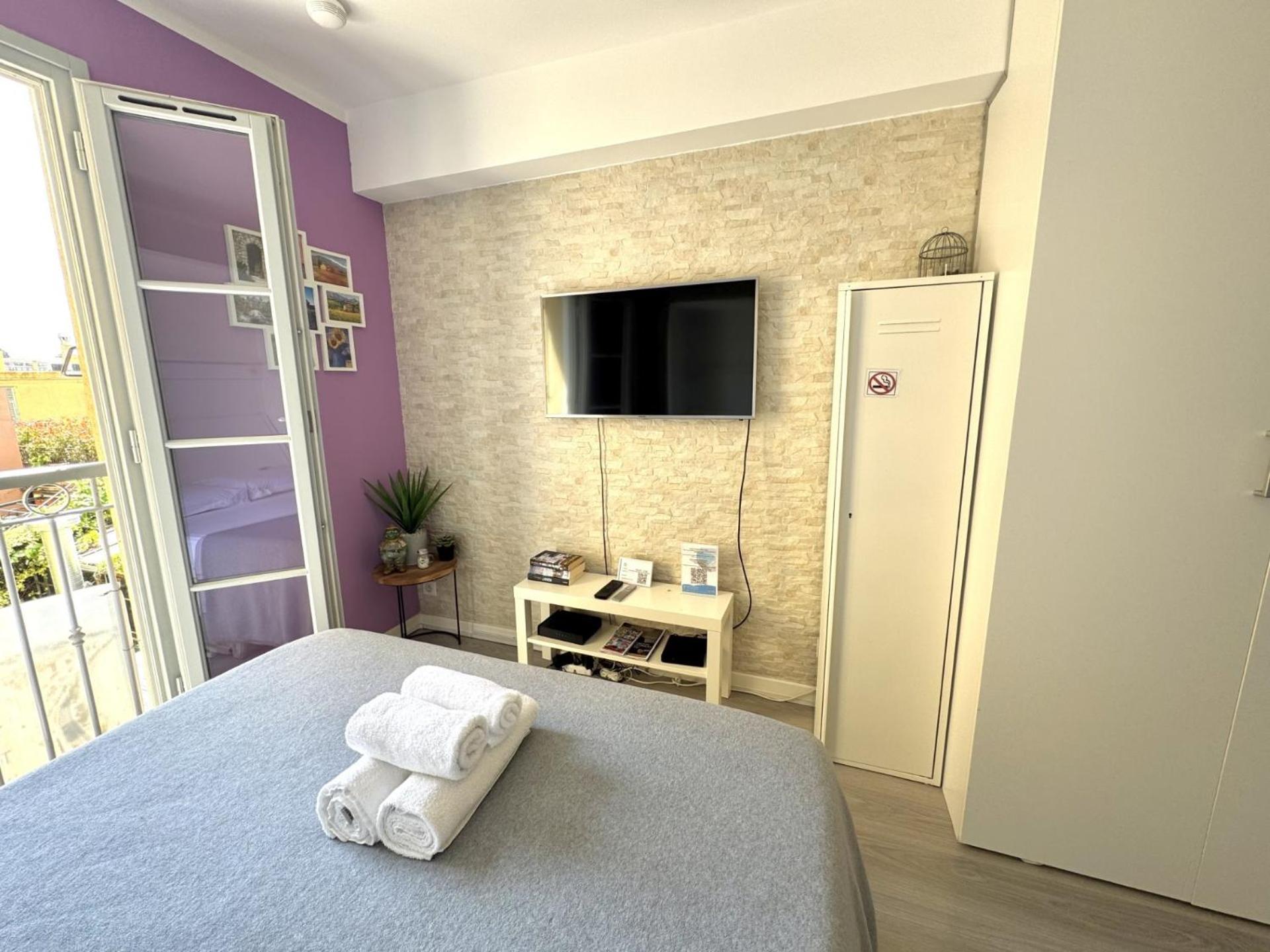 Aparthotel Riviera Nice Cote D'Azur - Old Town - Studio Ac - Sea View - 50M Promenade Des Anglais- La Maison Linda 外观 照片